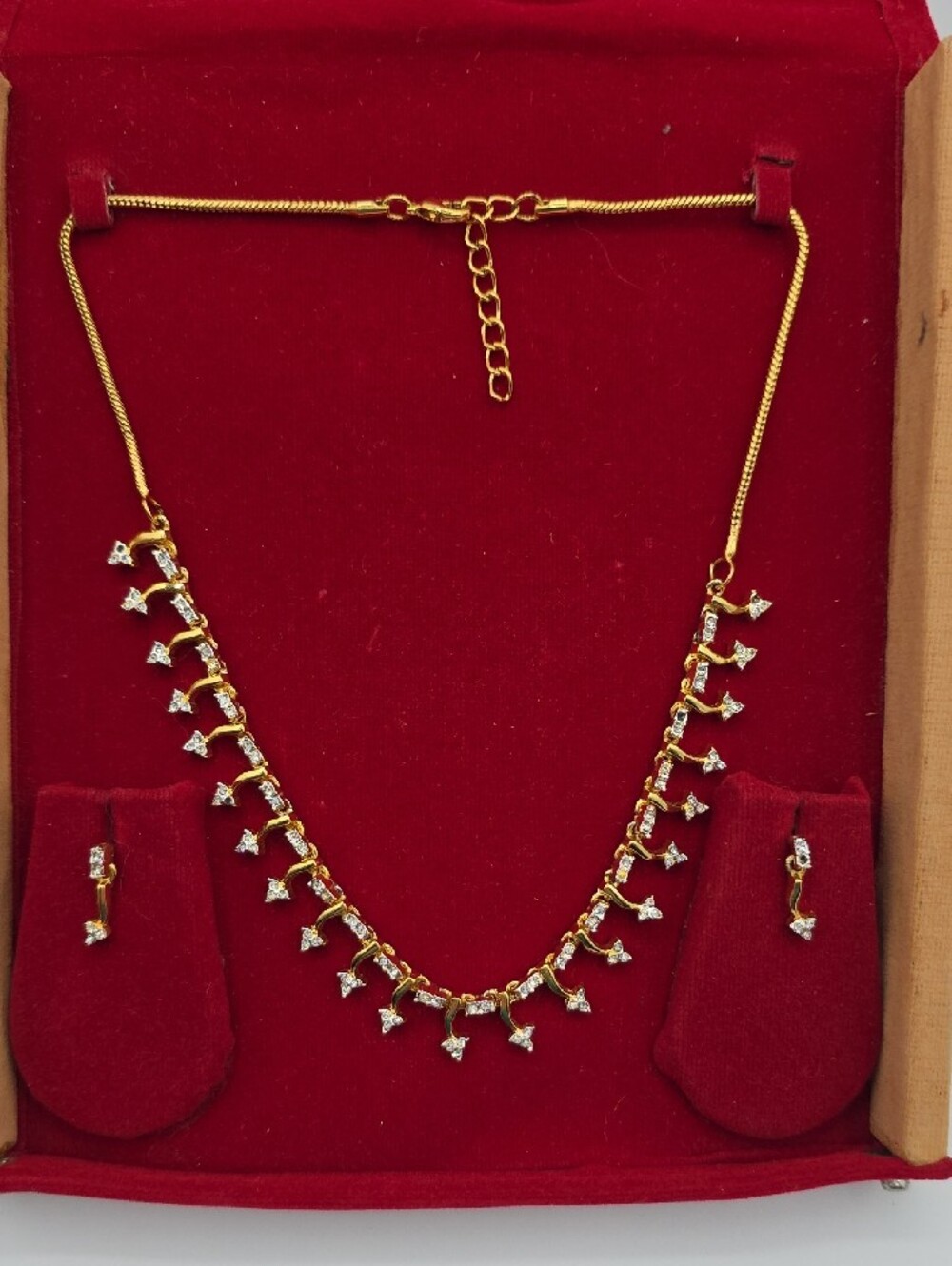 ZAVERI PEARLS Gold-Tone Necklace with Clear Stone Drops